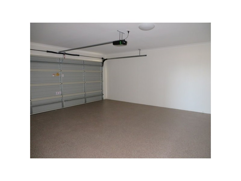 9 Ascot Crescent, Kallangur QLD 4503