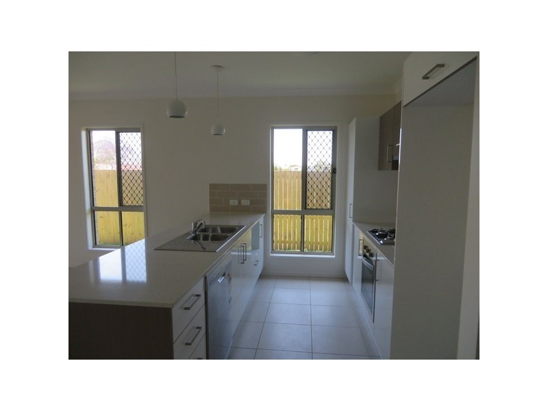 9 Ascot Crescent, Kallangur QLD 4503