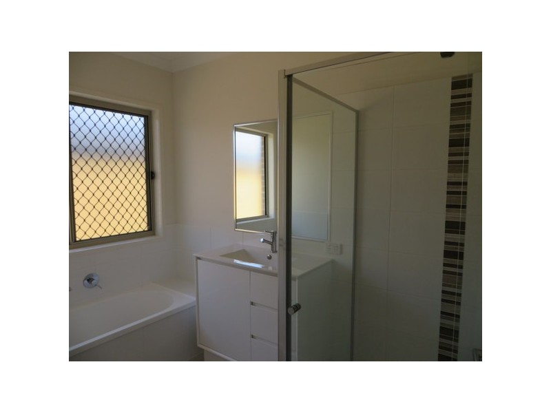 9 Ascot Crescent, Kallangur QLD 4503