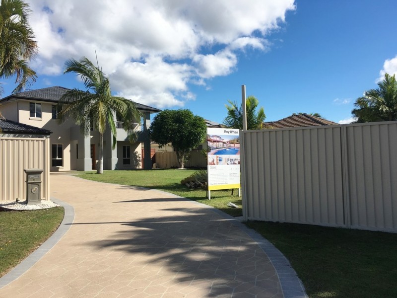 2 Skysail Court, Banksia Beach QLD 4507