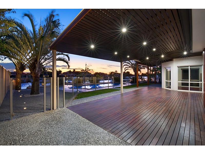 2 Skysail Court, Banksia Beach QLD 4507