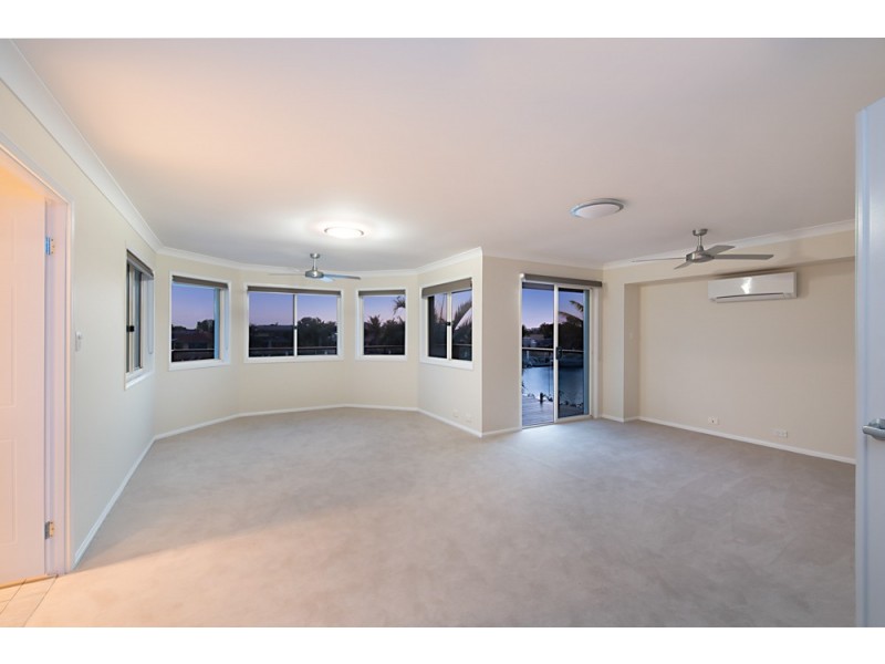 2 Skysail Court, Banksia Beach QLD 4507