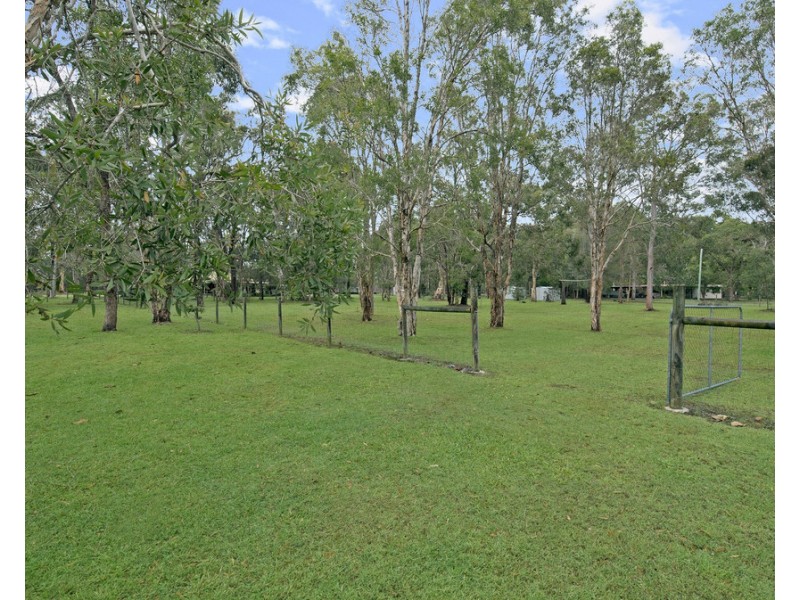 99 Priests Road, Deception Bay QLD 4508