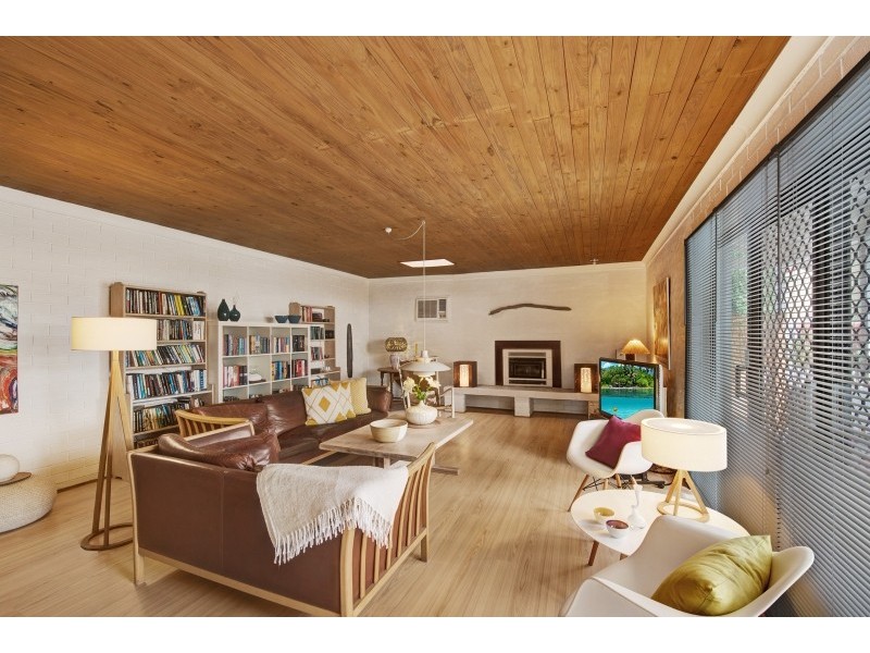 10 Airlie Avenue, Deception Bay QLD 4508