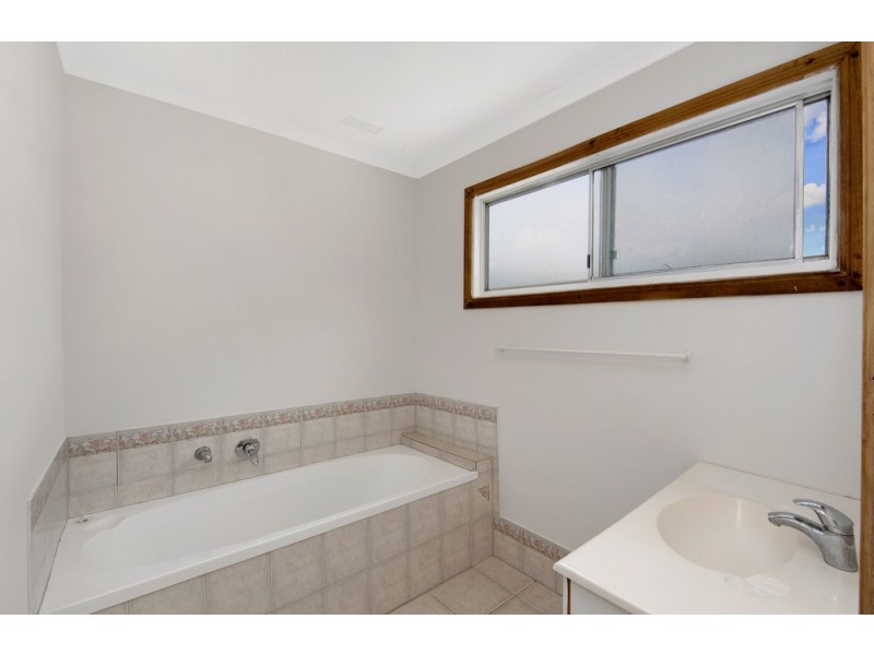 64 Bayview Terrace, Deception Bay QLD 4508