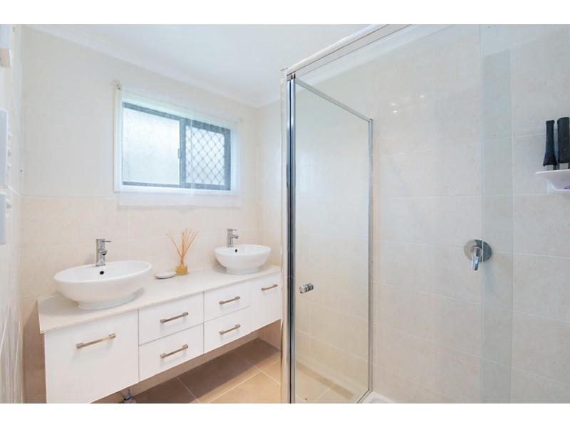 4 Kooyalee Street, Deception Bay QLD 4508