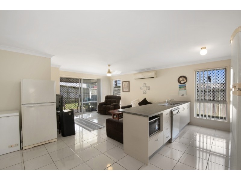 22 Hubner Drive, Rothwell QLD 4022