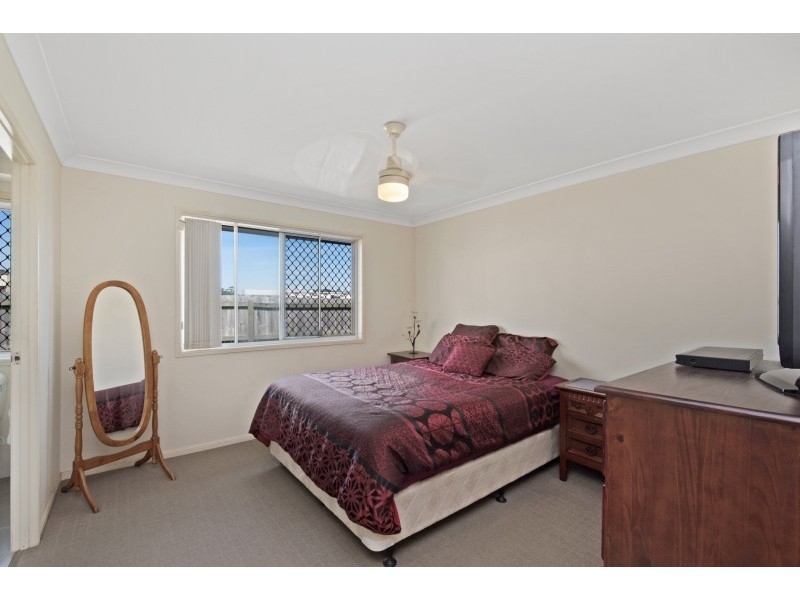 22 Hubner Drive, Rothwell QLD 4022