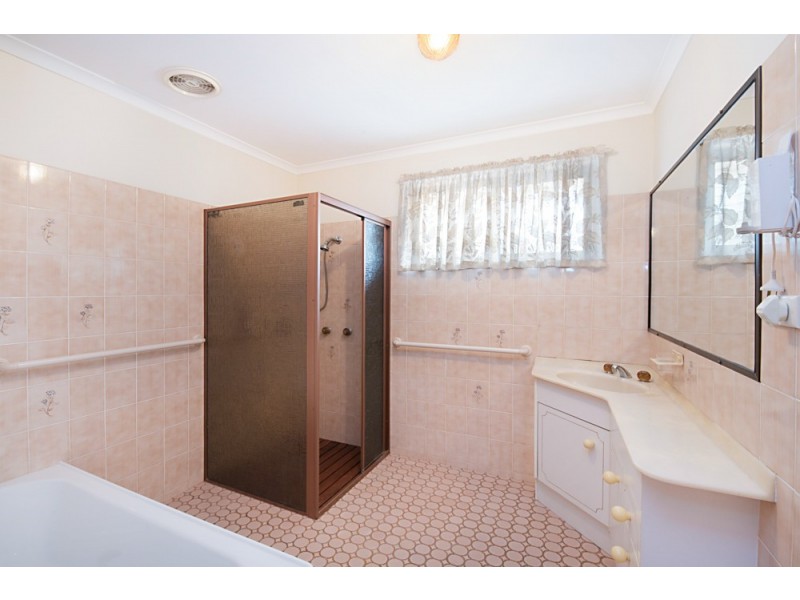 5 Oxford Street, Rothwell QLD 4022