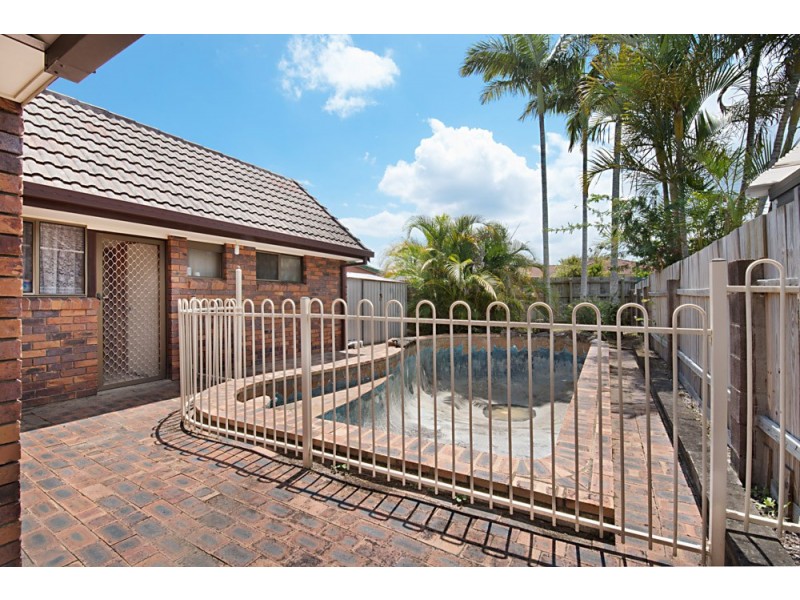 5 Oxford Street, Rothwell QLD 4022