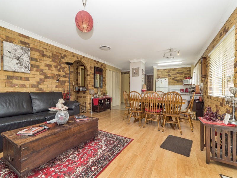 45 Marine Parade, Redcliffe QLD 4020