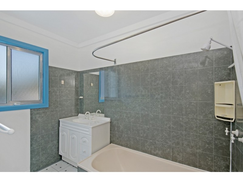 557 Anzac Avenue, Rothwell QLD 4022