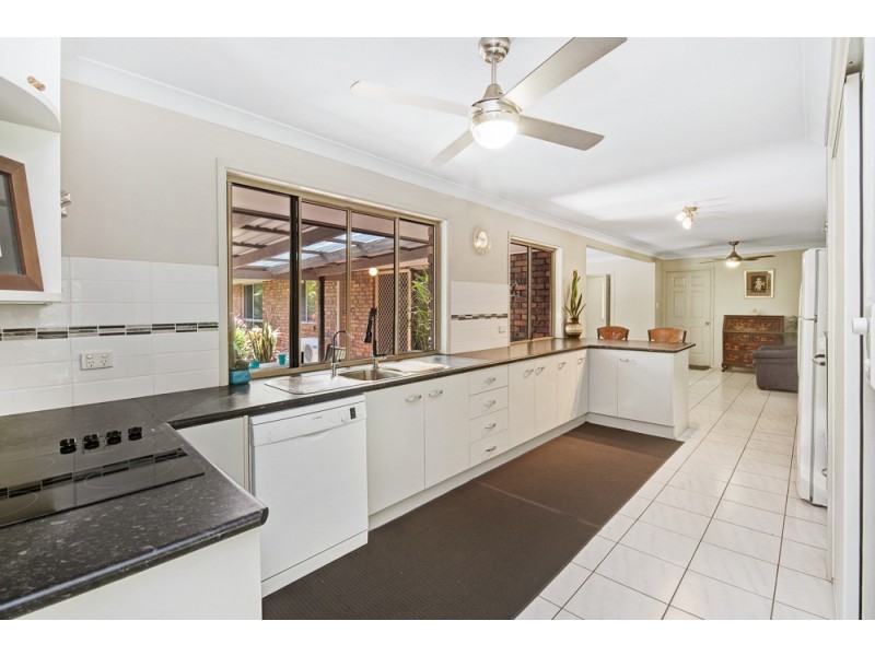 99 Priests Road, Deception Bay QLD 4508