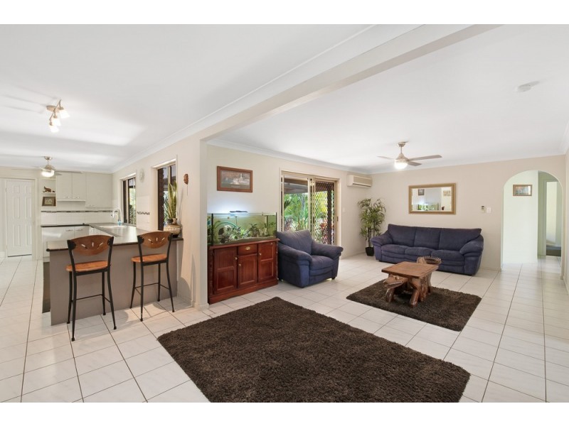 99 Priests Road, Deception Bay QLD 4508
