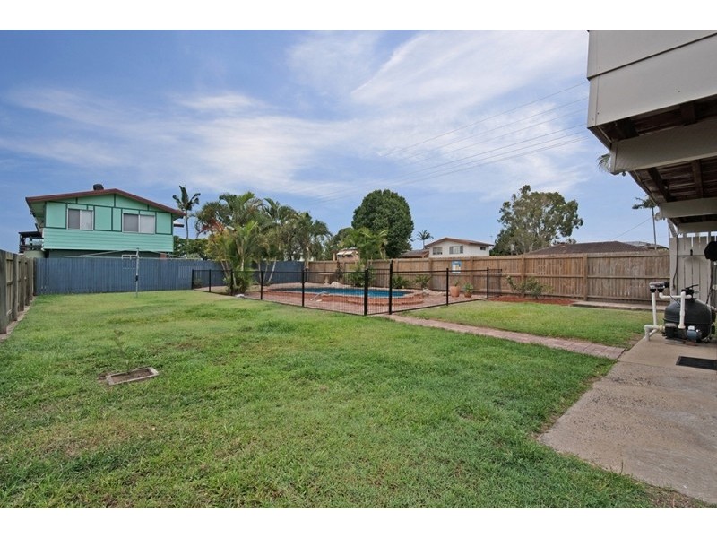 39 Seaview Parade, Deception Bay QLD 4508