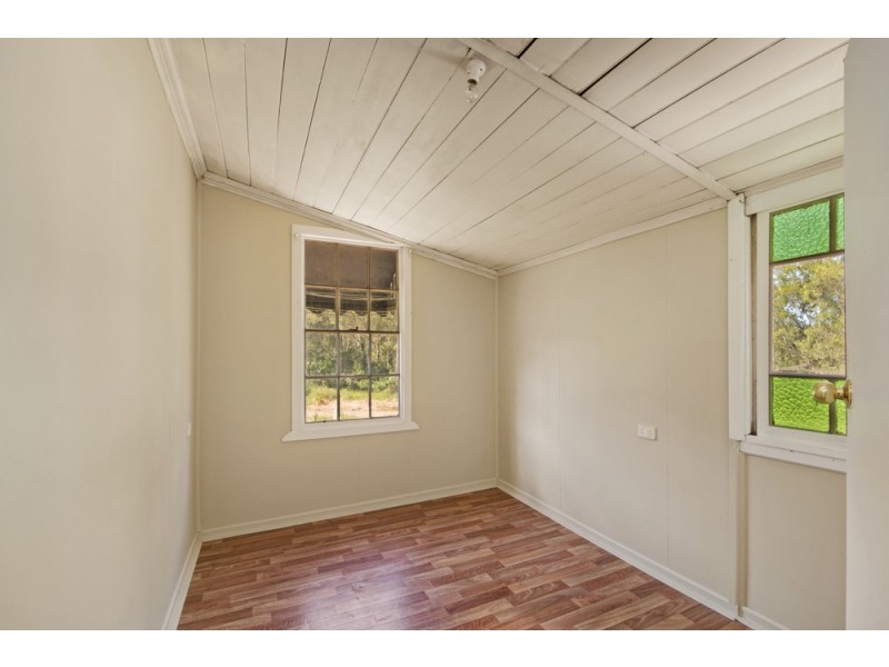 227 Smiths Road, Caboolture South QLD 4510