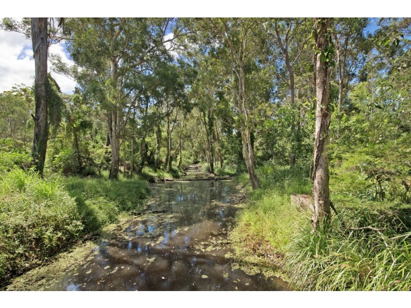 227 Smiths Road, Caboolture South QLD 4510