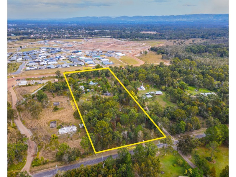 300 Smiths Road, Caboolture QLD 4510