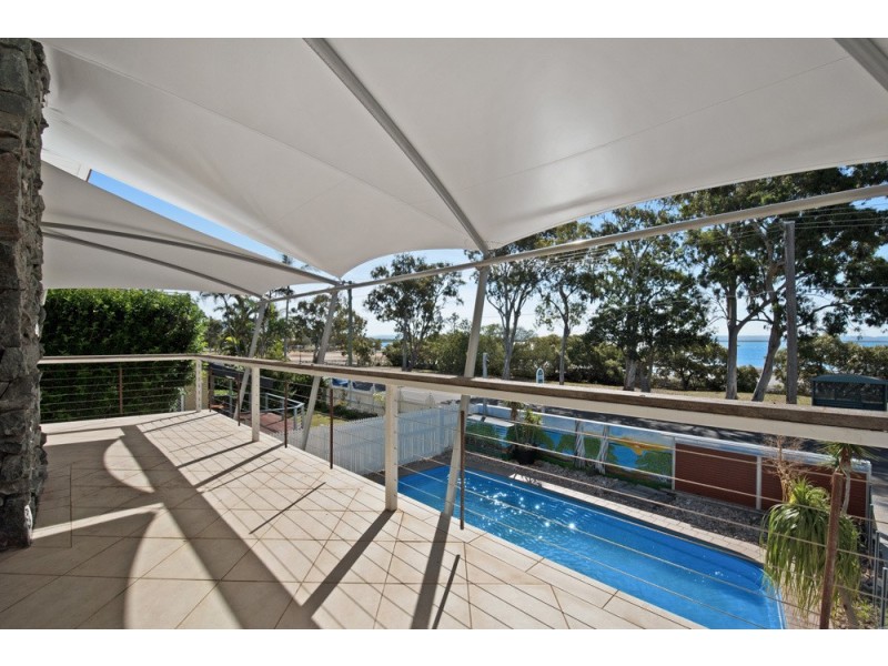 44a Oyster Point Esplanade, Scarborough QLD 4020