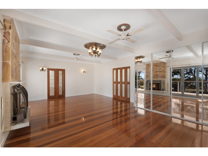 44a Oyster Point Esplanade, Scarborough QLD 4020