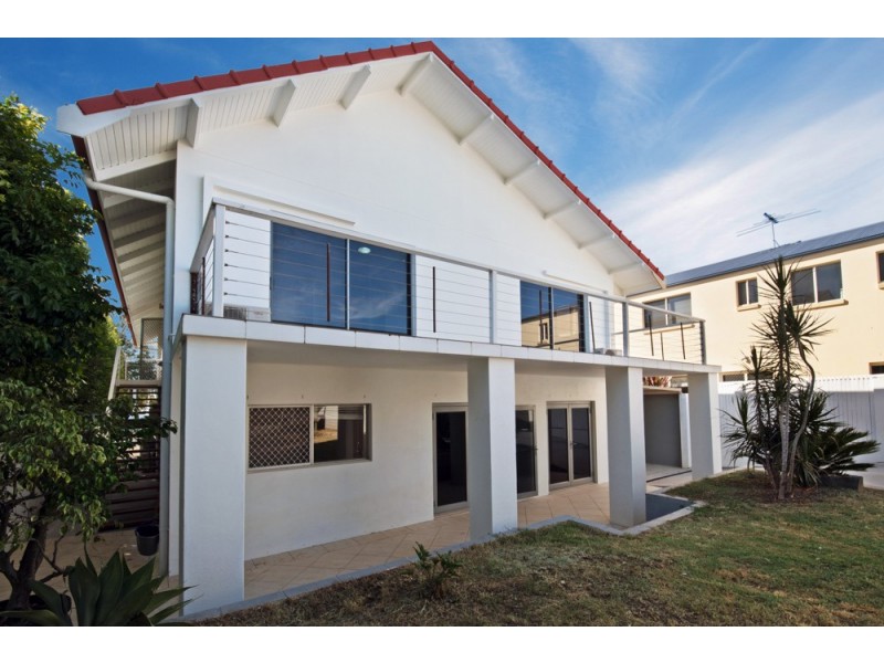 44a Oyster Point Esplanade, Scarborough QLD 4020