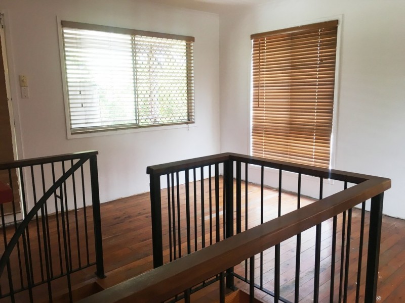 37 Warroo Drive, Deception Bay QLD 4508