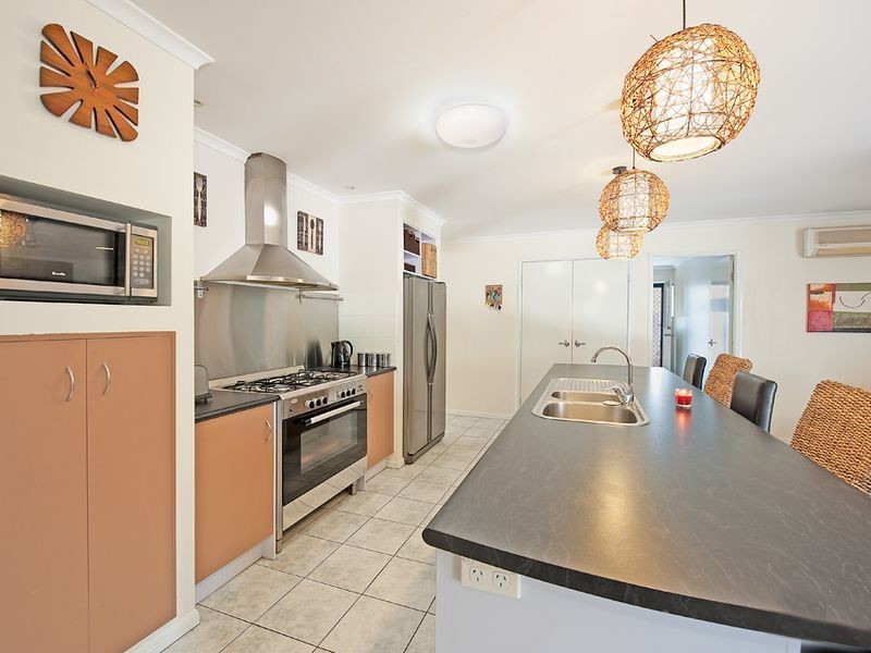 4 Cannaway Street, North Lakes QLD 4509