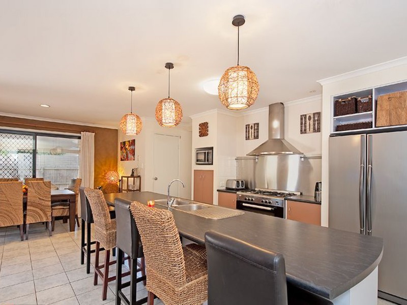 4 Cannaway Street, North Lakes QLD 4509