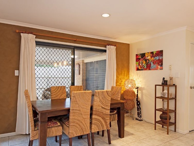 4 Cannaway Street, North Lakes QLD 4509