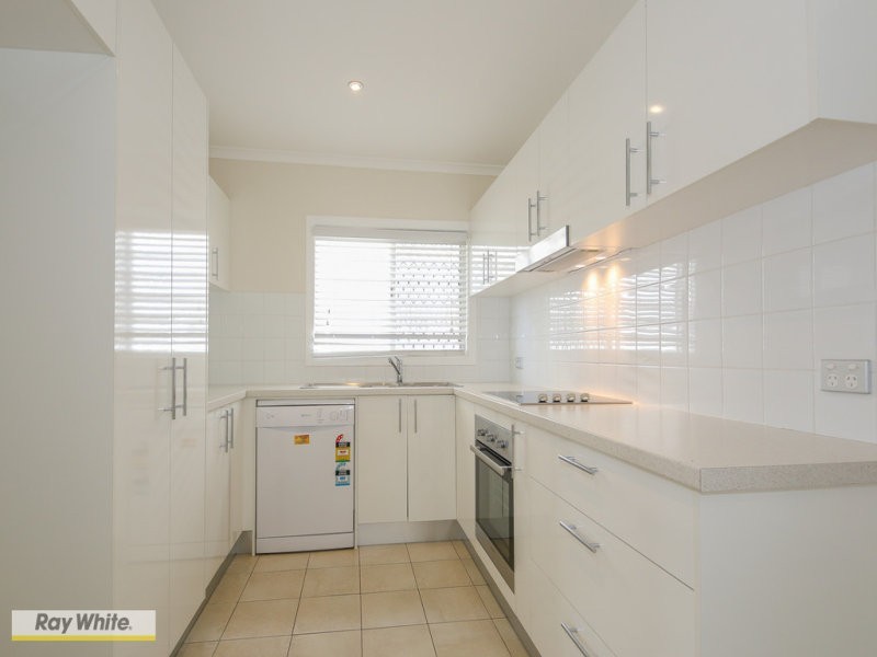 37 Bell Street, Woody Point QLD 4019