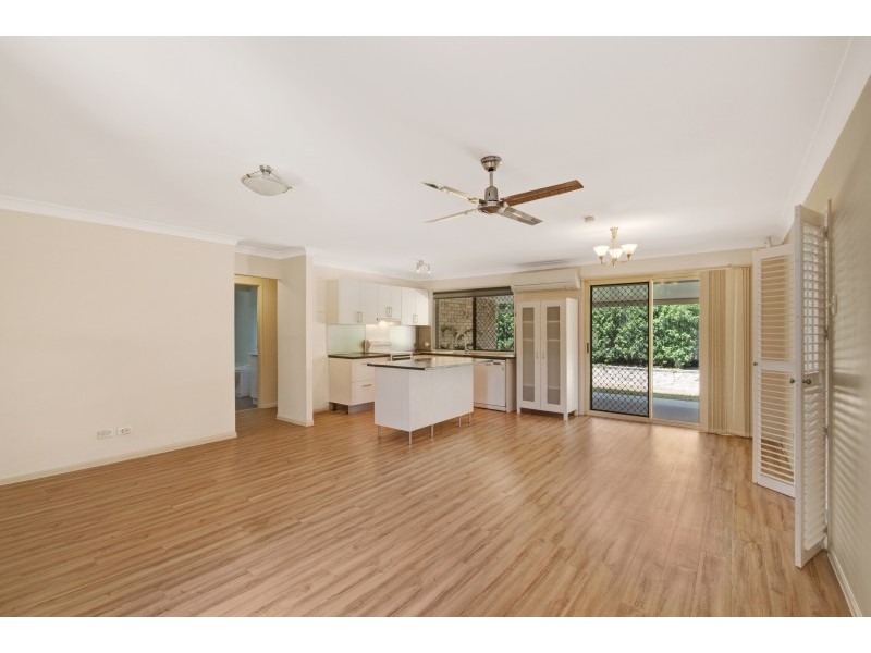 8 Jesse Court, Deception Bay QLD 4508