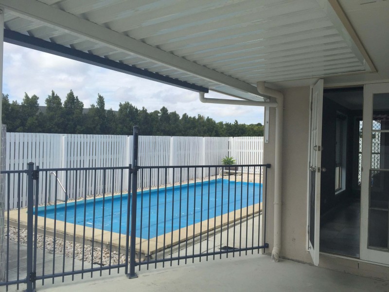 2 Courtney Street East, Rothwell QLD 4022