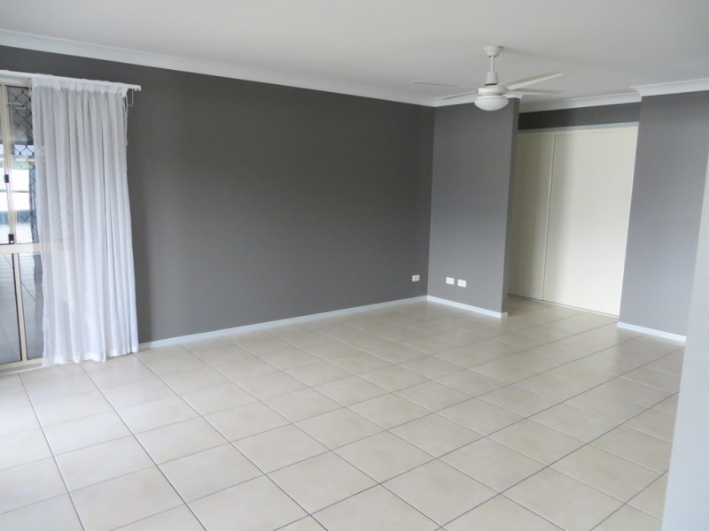 2 Courtney Street East, Rothwell QLD 4022