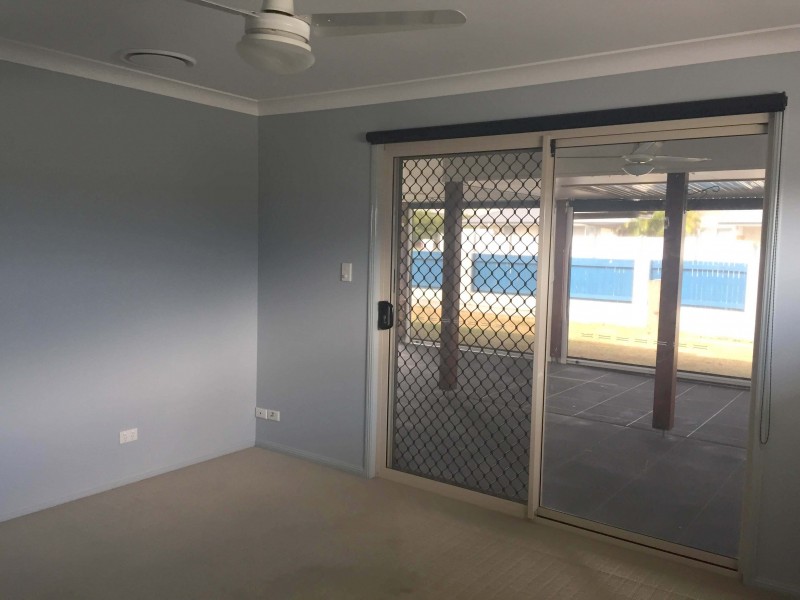 2 Courtney Street East, Rothwell QLD 4022