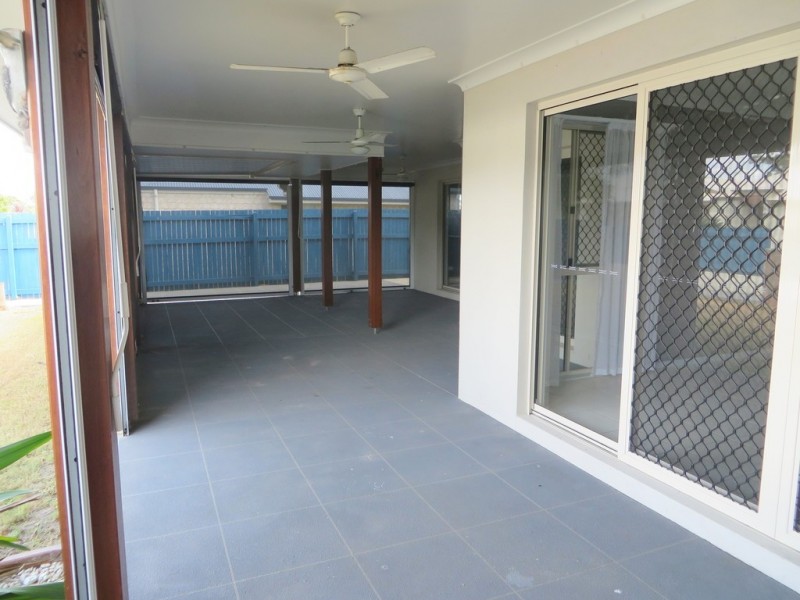 2 Courtney Street East, Rothwell QLD 4022