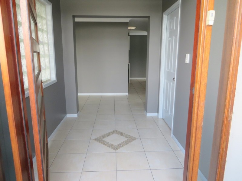 2 Courtney Street East, Rothwell QLD 4022