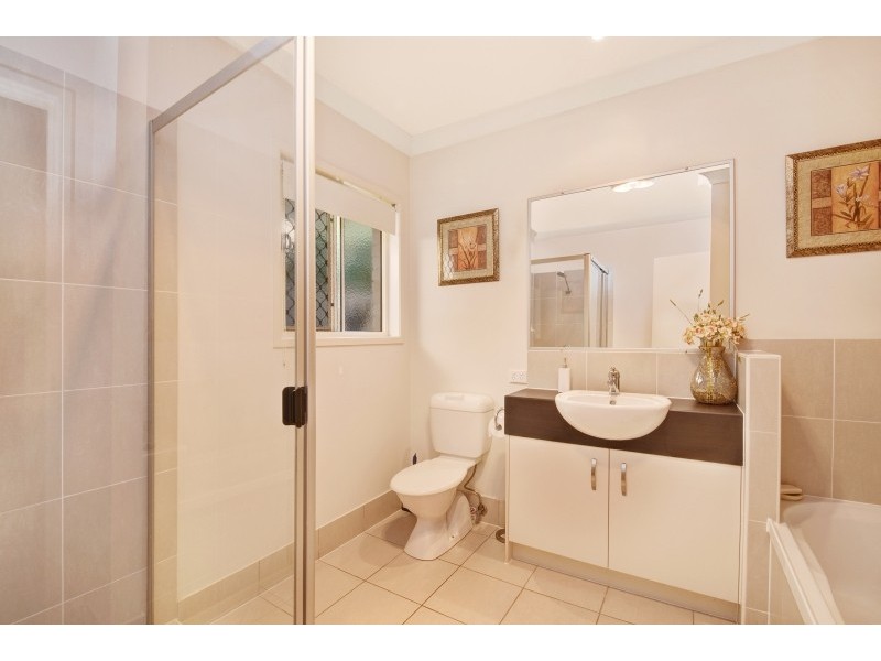 2/73 Glasshouse Circuit, Kallangur QLD 4503