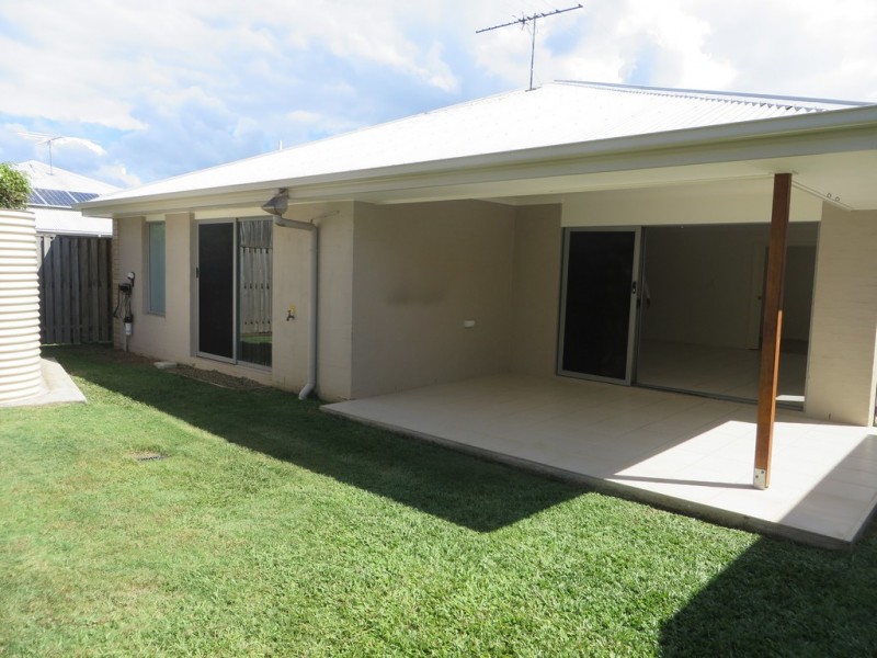19 Jowarra Street, Kallangur QLD 4503
