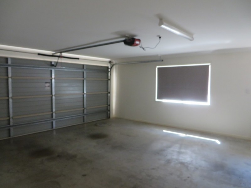 19 Jowarra Street, Kallangur QLD 4503