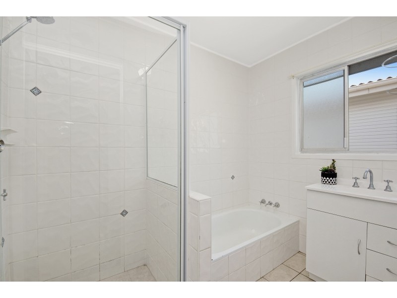 44 Windsor Place, Deception Bay QLD 4508