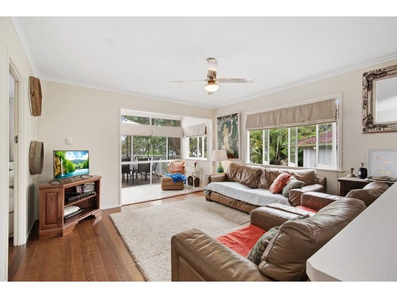 35 Captain Cook Parade, Deception Bay QLD 4508