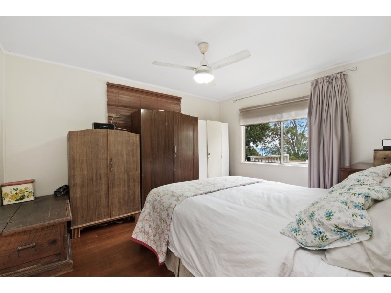 35 Captain Cook Parade, Deception Bay QLD 4508