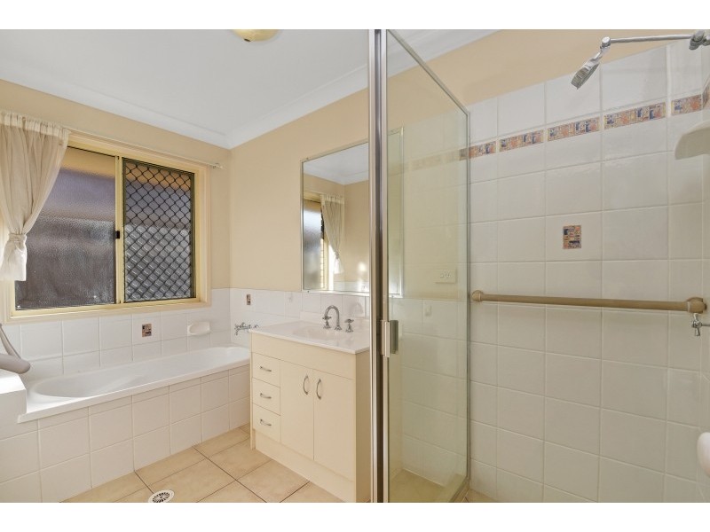 5 Billabong Place, Deception Bay QLD 4508