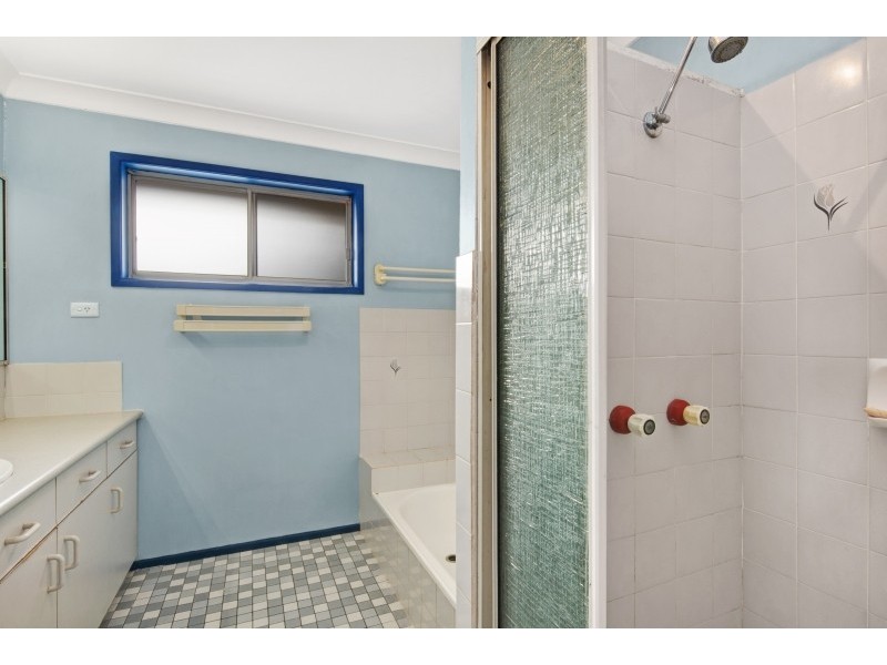 6 Cotswold Street, Morayfield QLD 4506