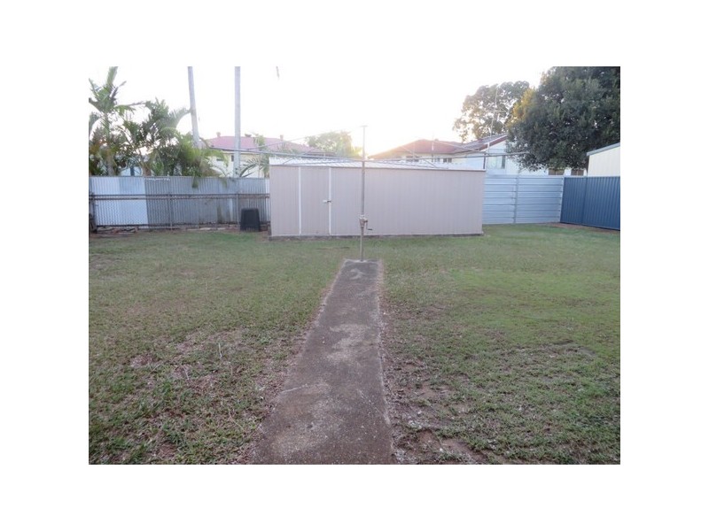 22 Golden Avenue, Kallangur QLD 4503