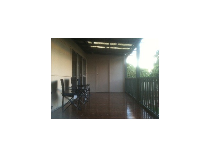 10 Tournay Street, Peakhurst NSW 2210