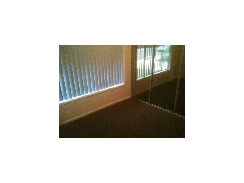 10 Tournay Street, Peakhurst NSW 2210