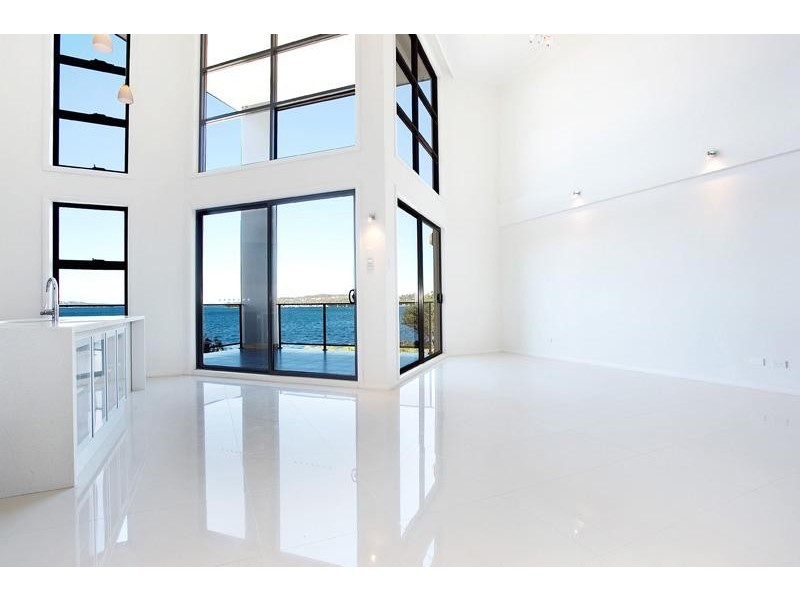 15,194 The Esplanade, Speers Point NSW 2284