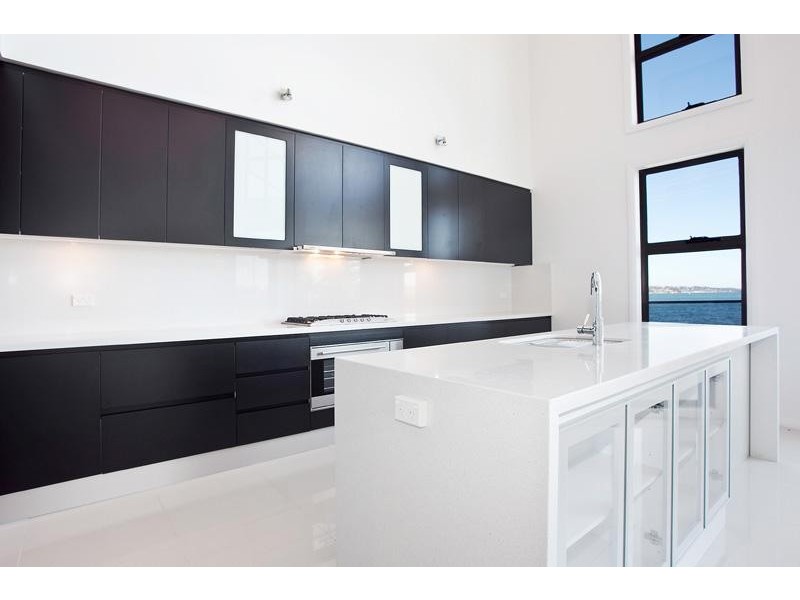 15,194 The Esplanade, Speers Point NSW 2284