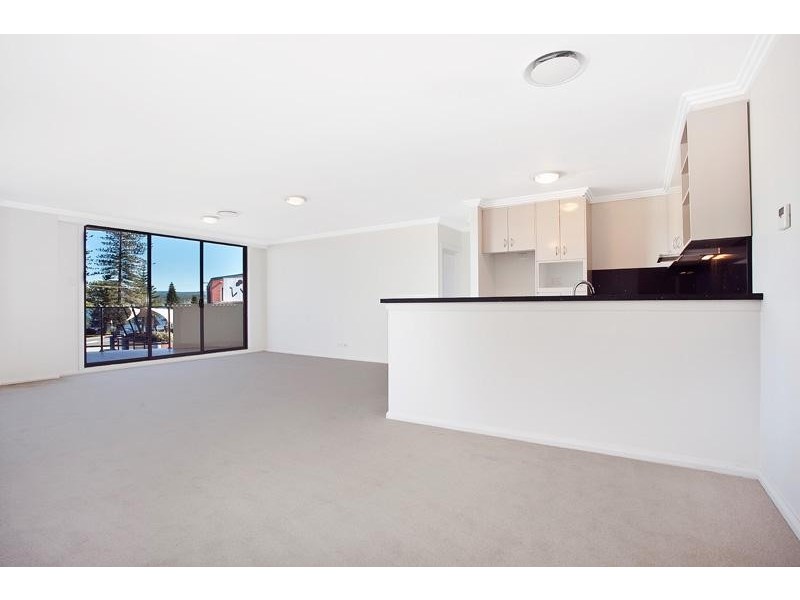 15,194 The Esplanade, Speers Point NSW 2284